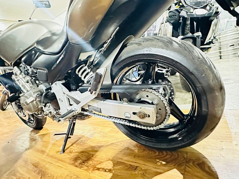 CB 600 Hornet (14)