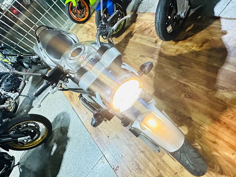 CB 600 Hornet (8)