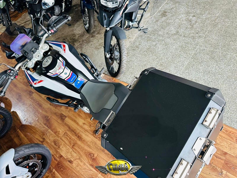BMW-F-850-GS-1-1